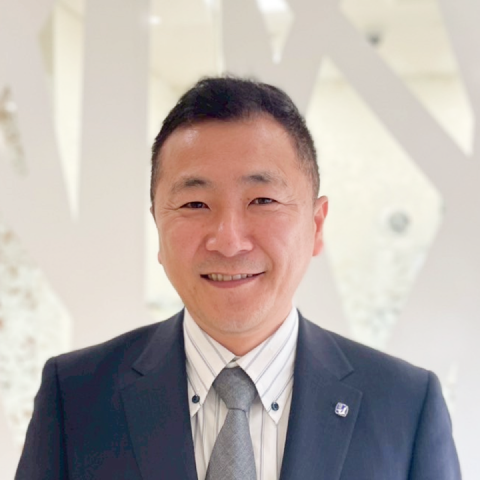 人物画像:担当課長 天良 様
